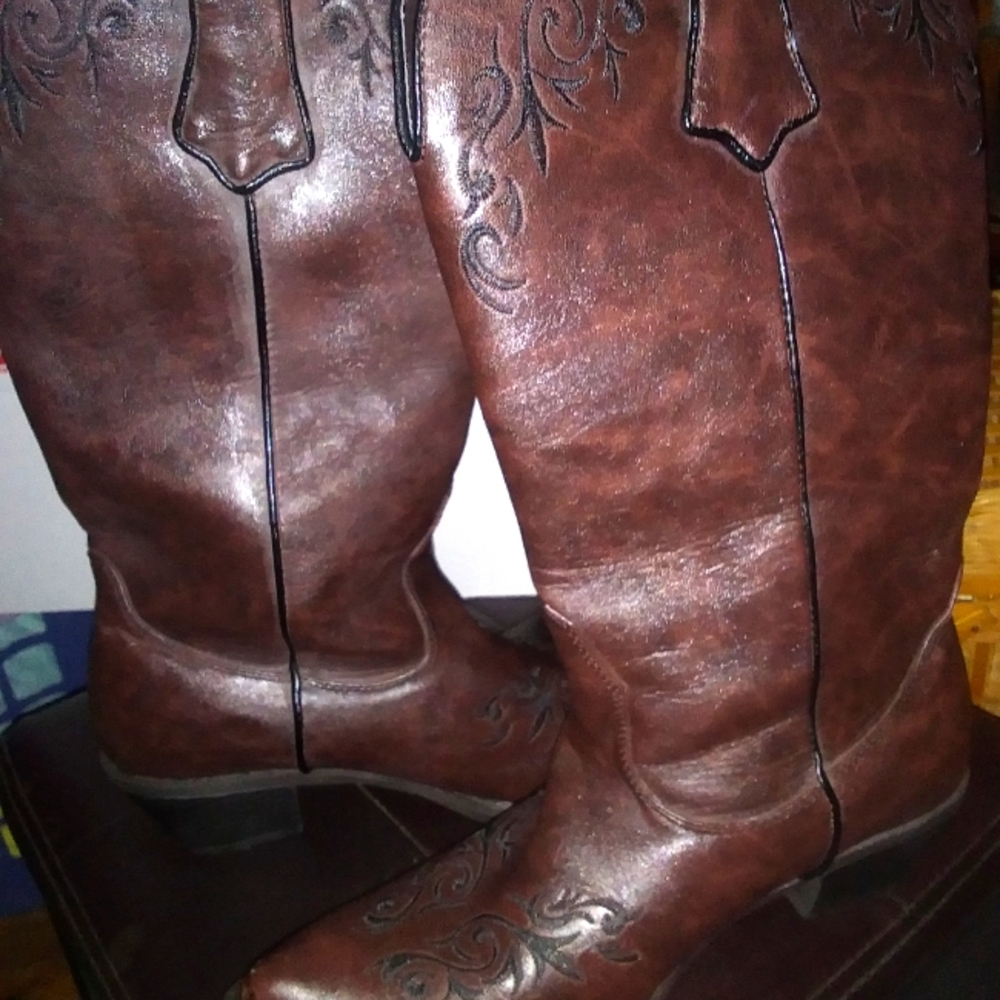 Roper Boots - Picture 1 of 3